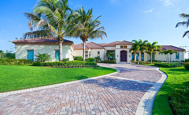 Best Local Driveway Pavers  in Kemah, TX